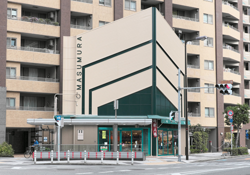 増村人形店 末吉橋店（5号館）