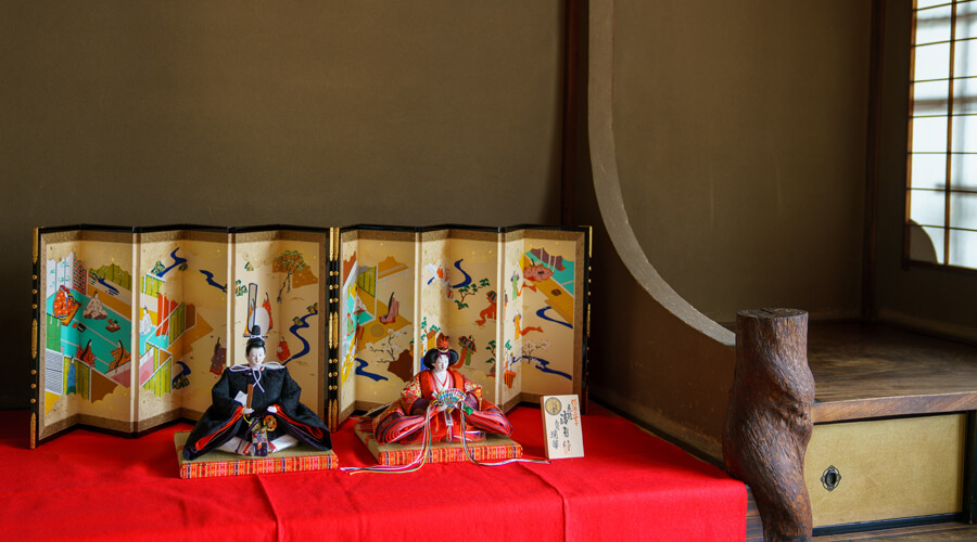 雛人形と五月人形 関東と関西