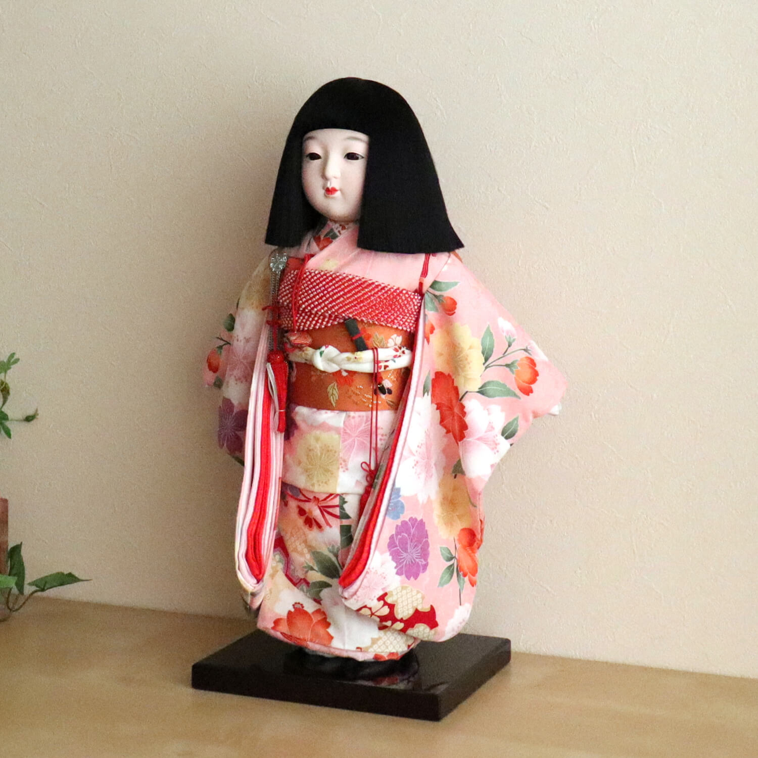 日本人形　女の子