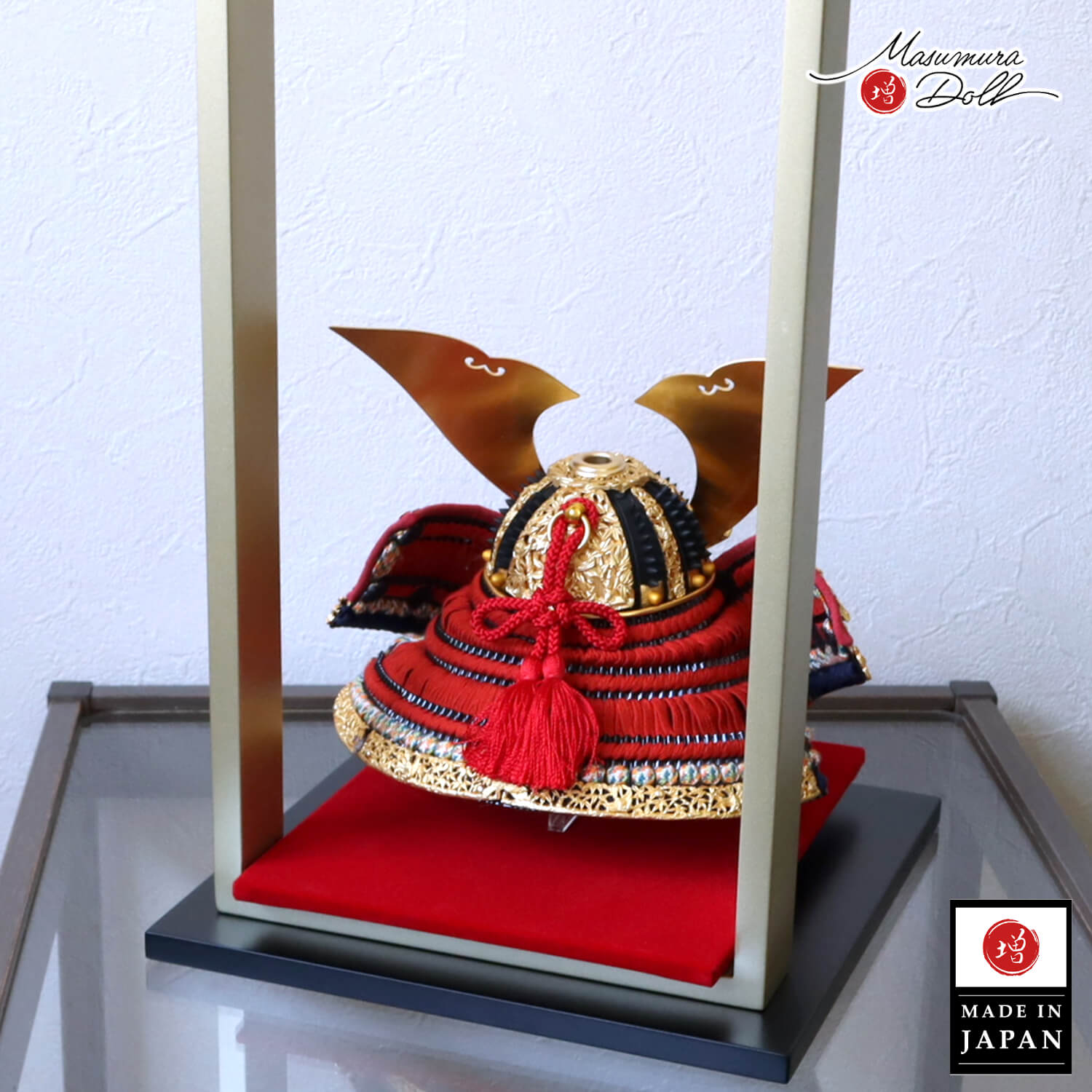 伝統工芸士 平安晴峰作 7号 国宝模写 竹に雀之金物 茜赤糸 黒小札共吹返し兜 モダン飾り「枠」シャンパンゴールド赤 雄山 増村人形店 竹雀  10003222 ひな人形 五月人形の増村人形店